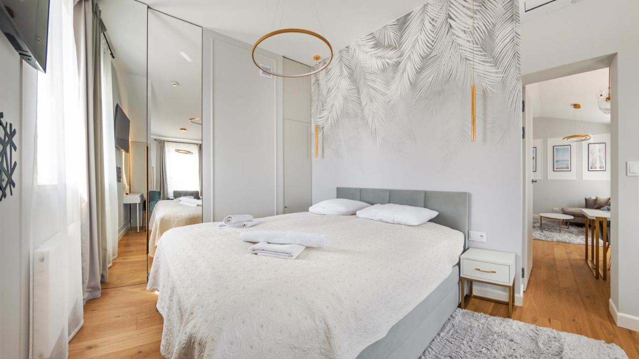 Apartamenty Delux Sun & Snow Rozewska Natura Park - Blisko Plazy Jastrzębia Góra 외부 사진
